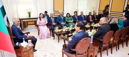 Islamabad 22.10.2026: Speaker National Assembly Sardar Ayaz Sadiq in a meeting with President of the Republic of Maldives Dr Mohamed Muizzu.